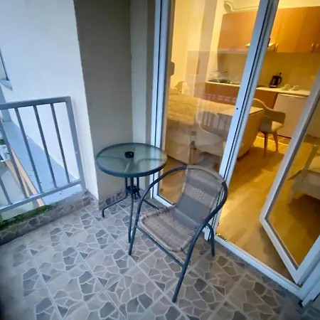 Victor Apartment *